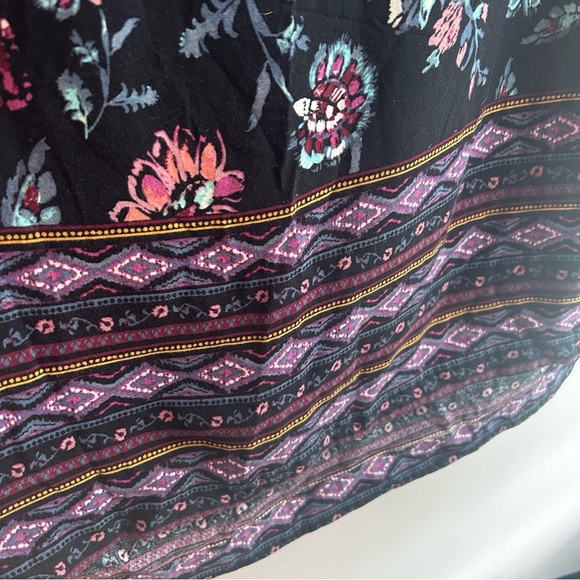 Beach Lunch Lounge Dress, Cover Up, Size Medium, Floral, Lightweight - Picture 6 of 8